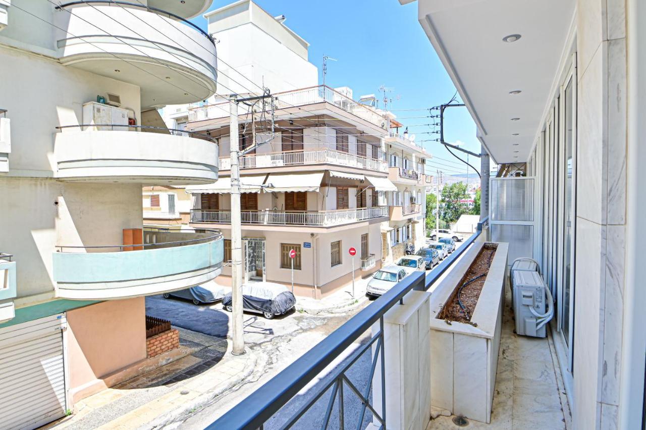 Cozy Apartment Located On The Piraeus Port Area Екстер'єр фото